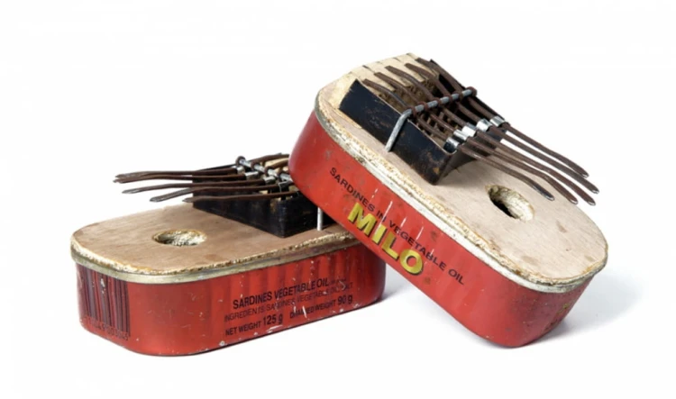 Londji  -  Kalimba Instrument z Puszki po Sardynkach