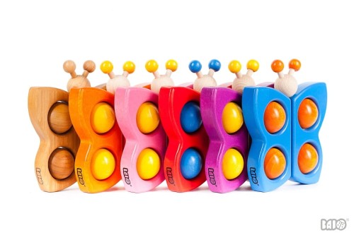 Bajo  -  Grzechotka Motyl Fioletowy 12410v