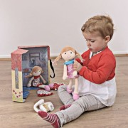 Egmont Toys® - Walizka z Ubraniami z Lalką Oliwią | Egmont Toys®