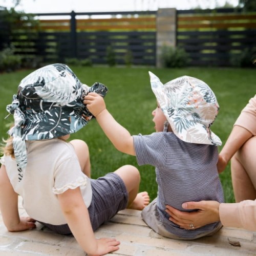 La Millou   -   Safari Hat  -  blue Birds Vivid