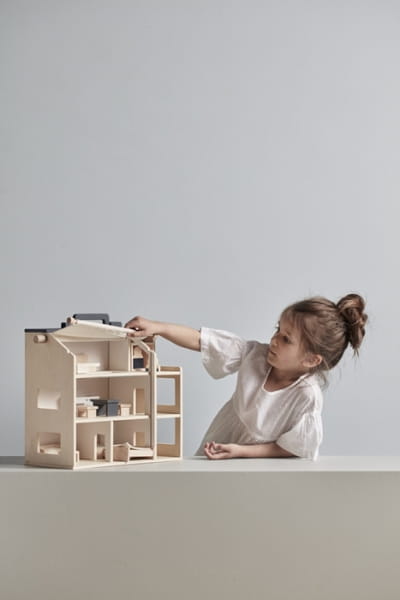 Kids Concept  -  Aiden Drewniany Domek z Akcesoriami Dla Lalek