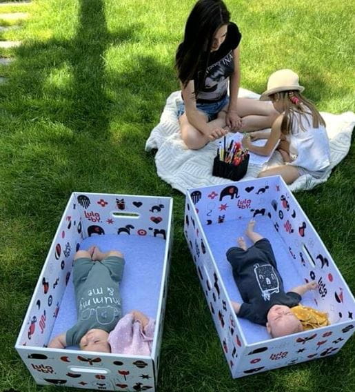 Lulaby  -  Baby box Fińskie Pudełko abc Bezpiecznego snu