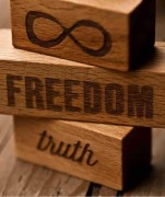 Wooden Story - Klocki Drewniane Mam to na Myśli… Freedom, Truth