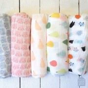 Maison Petit Jour® - Muślinowy Otulacz Dla Niemowlaka, Wszystko Dla Maluszka  -  Różowy Kot | Maison Petit Jour®