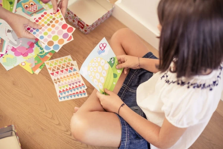 Apli Kids - Zestaw Kreatywny z Naklejkami Apli Kids  -  Lew