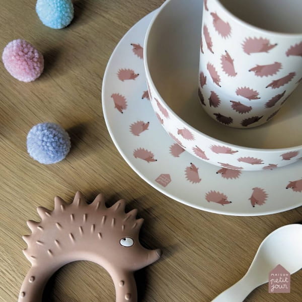 Maison Petit Jour® - Zestaw Naczyń i Sztućców Dla Dziecka, 4 El., Jeżyk | Maison Petit Jour®
