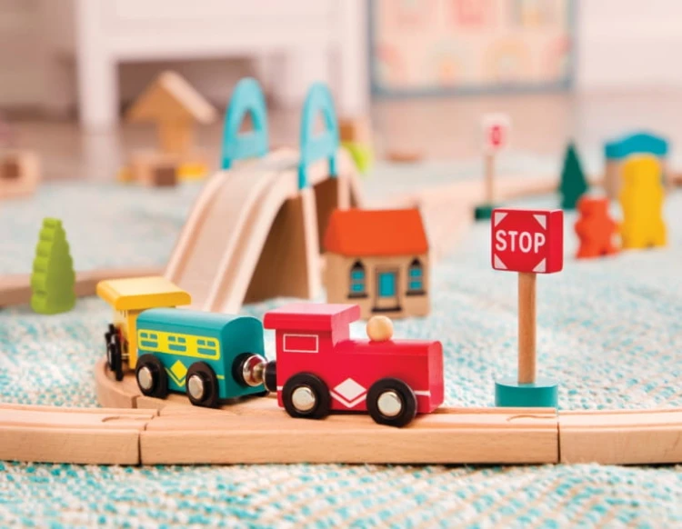 B.toys   -   Wood &amp; Wheels Wooden Train Set in a Bucket – Górska Kolejka